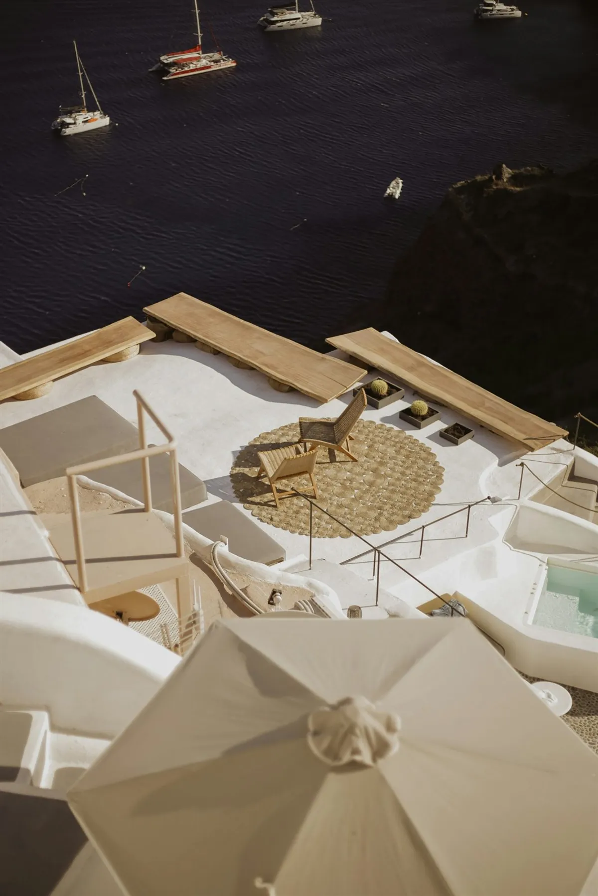 Ατμόσφαιρα destination wedding σε βίλα στην Ελλάδα